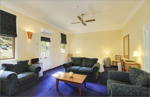 Walhalla's Star Hotel - Accommodation Bookings 2