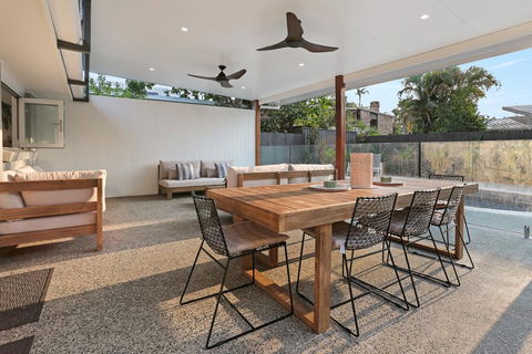 Walk To Hastings Street, Noosa Sound - Accommodation Bookings 1