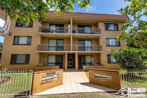 Walk To Surf Beach, Club And Shops - Sands Court Boyd St, Woorim - Accommodation Bookings 0