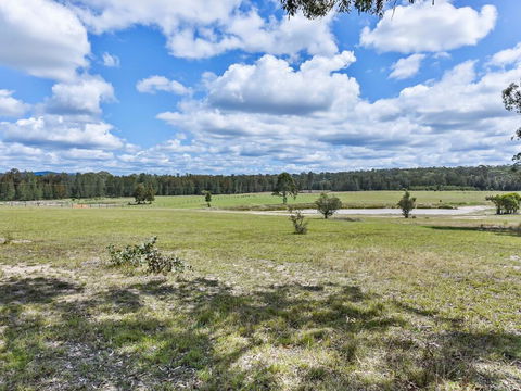 Wallaby Cottage - Cute Accom In Bushland Setting - Accommodation Bookings 3