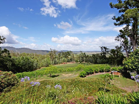 Wallaby Ridge Retreat - Accommodation Bookings 3