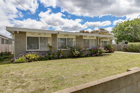 Wander On Bulmer - Accommodation Bookings 1