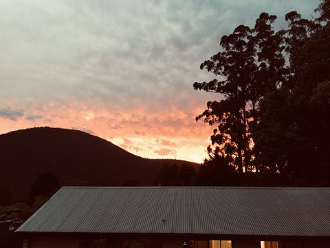 Warburton Holiday House - Accommodation Bookings 1