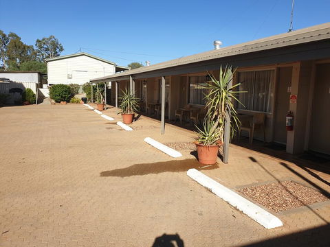 Warrego Motel - Accommodation Bookings 1