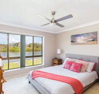 Waterfront at Point Road - Accommodation Bookings