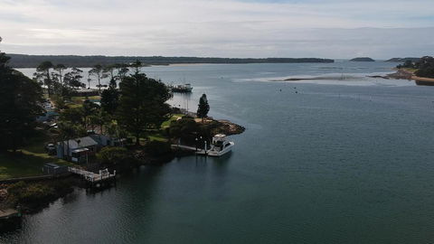 Waterfront Cottages - Accommodation Bookings 2