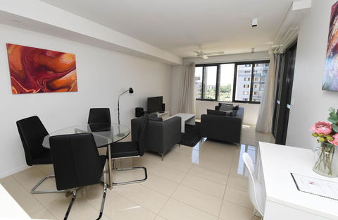 WATERFRONT DARWIN TROPICAL DELIGHT - Accommodation Bookings 1
