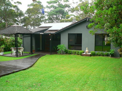 Waterfront Jervis Bay Escape Cooinda - Accommodation Bookings 2