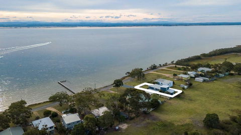 Waterfront Sanctuary - Raymond Island Getaway - Accommodation Bookings 0