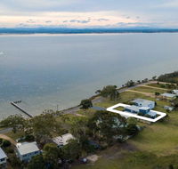 Waterfront Sanctuary - Raymond Island Getaway