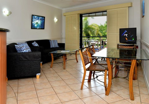 Waterfront Terraces - Accommodation Bookings 3