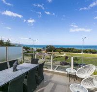 WATERFRONT THREE- In the heart of Lorne - Accommodation Bookings
