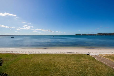 Waterfront Wonderland Foreshore Drive 41 - Accommodation Bookings 3