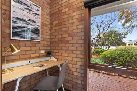 The Perfect Zone- SLEEPS 12 - Accommodation Bookings 9