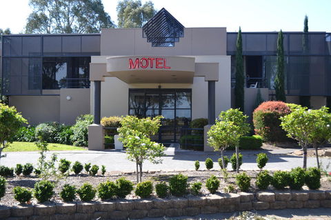 The Dingley Hotel - Accommodation Bookings 14