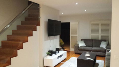 Central To Cowes - Accommodation Bookings 3