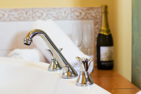 Marwood Villas - Accommodation Bookings 9