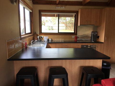Red Ceder Cottage - Great Ocean Road - Port Campbell - Accommodation Bookings 13
