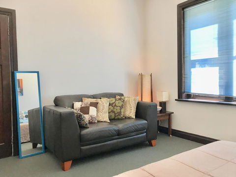 Hillâ€™s Creek Holiday Home - Accommodation Bookings 13