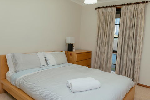 The Dan - Accommodation Bookings 9