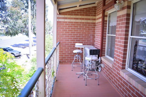 Turner Terrace - Accommodation Bookings 3