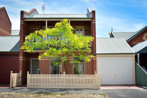 Turner Terrace - Accommodation Bookings 0