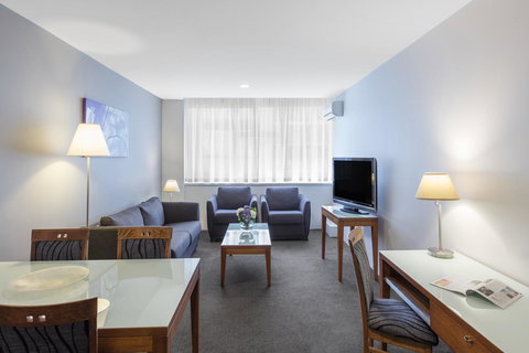 Park Regis Griffin Suites - Accommodation Bookings 17
