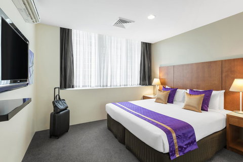 Park Regis Griffin Suites - Accommodation Bookings 6