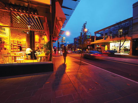 Oaks Melbourne South Yarra Suites - Accommodation Bookings 11
