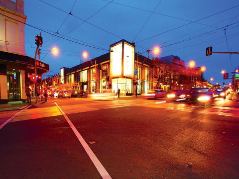 Oaks Melbourne South Yarra Suites - Accommodation Bookings 18