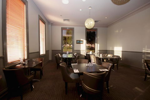 Mitchell River Tavern - Accommodation Bookings 7