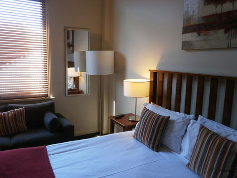 Ansonia On Lydiard - Accommodation Bookings 44