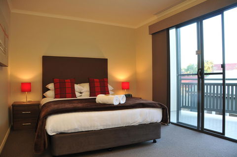 National Hotel Complex Bendigo - Accommodation Bookings 28