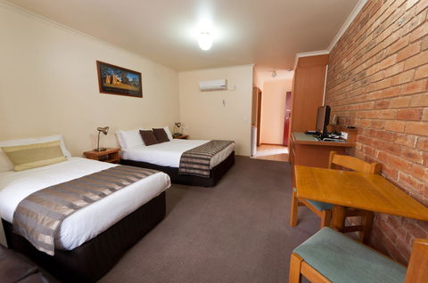 National Hotel Complex Bendigo - Accommodation Bookings 32