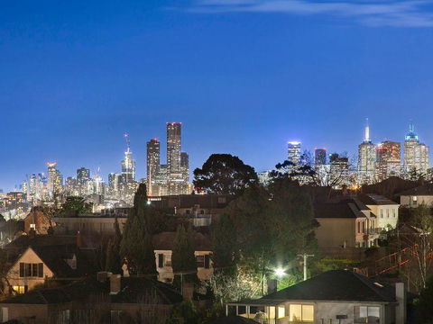 Beaumont Kew Apartments - Accommodation Bookings 3