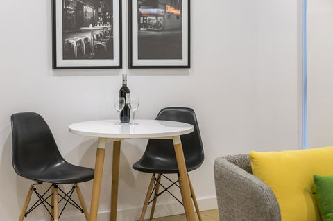 Apartments @ 57 City - Accommodation Bookings 10