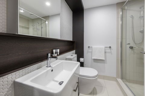 Apartments @ 57 City - Accommodation Bookings 13