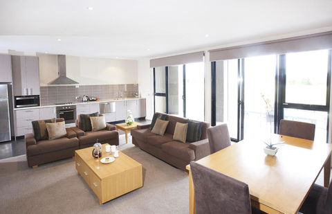 Barwon Heads Resort - Accommodation Bookings 15