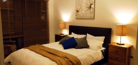 The Gallery Hours - Accommodation Bookings 3