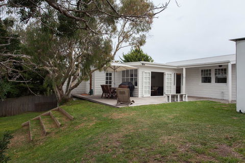 Sorrento Beach House - Perfect Spot And NEW Pool - Accommodation Bookings 7