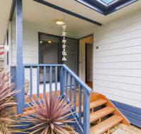Demure charm - Accommodation Bookings