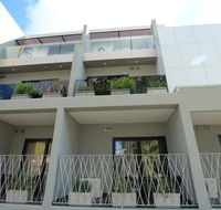 Melrose Apartments
