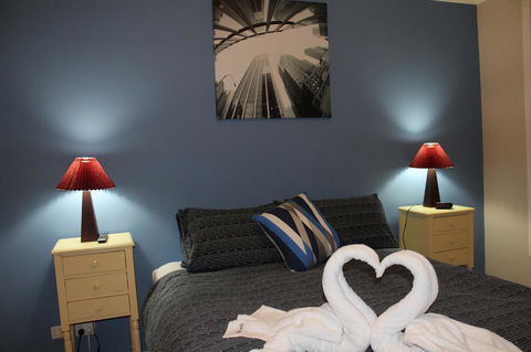 Australian Home Away @ Box Hill 2 Bedroom - Accommodation Bookings 2