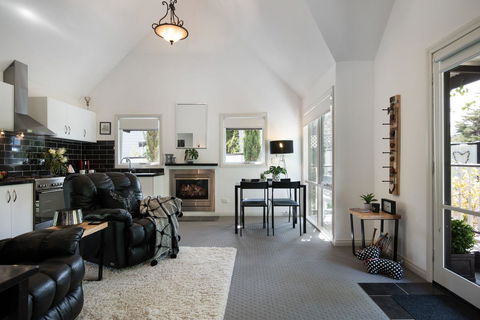 Cottage 4A - Accommodation Bookings 0