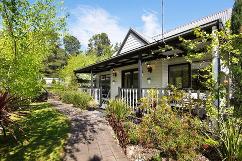 Cottage 4A - Accommodation Bookings 5