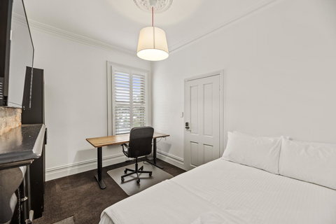 Work Sleep Live Melbourne - Accommodation Bookings 1