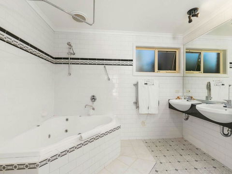 Cottages For Two - Accommodation Bookings 2