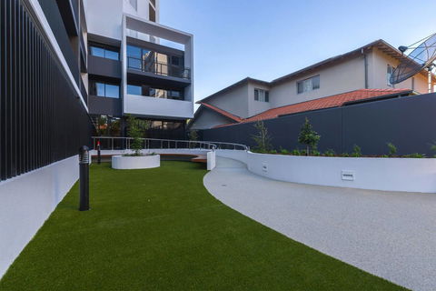 Astrina 2 Bed 2 Bath Apartment - Accommodation Bookings 13