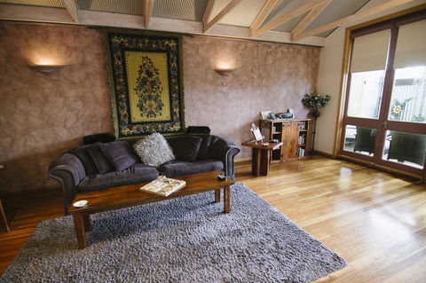 Ditto Daddy's - Accommodation Bookings 20