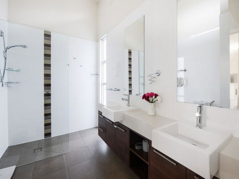 Boutique Stays - Maple On Kent - Accommodation Bookings 12